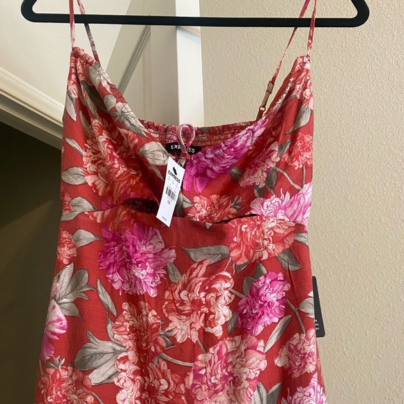 Express floral front tie maxi dress - Picture 6 of 8